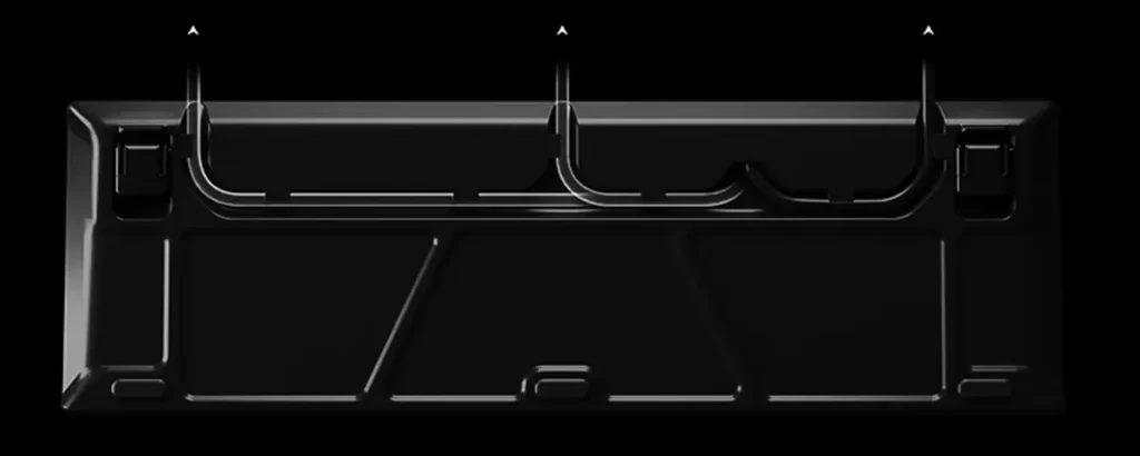 SteelSeries Apex Three-way cable routing