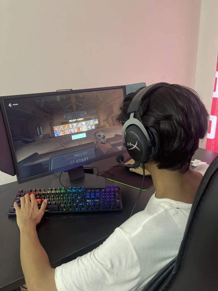 Mishanur Khan Gaming Setup